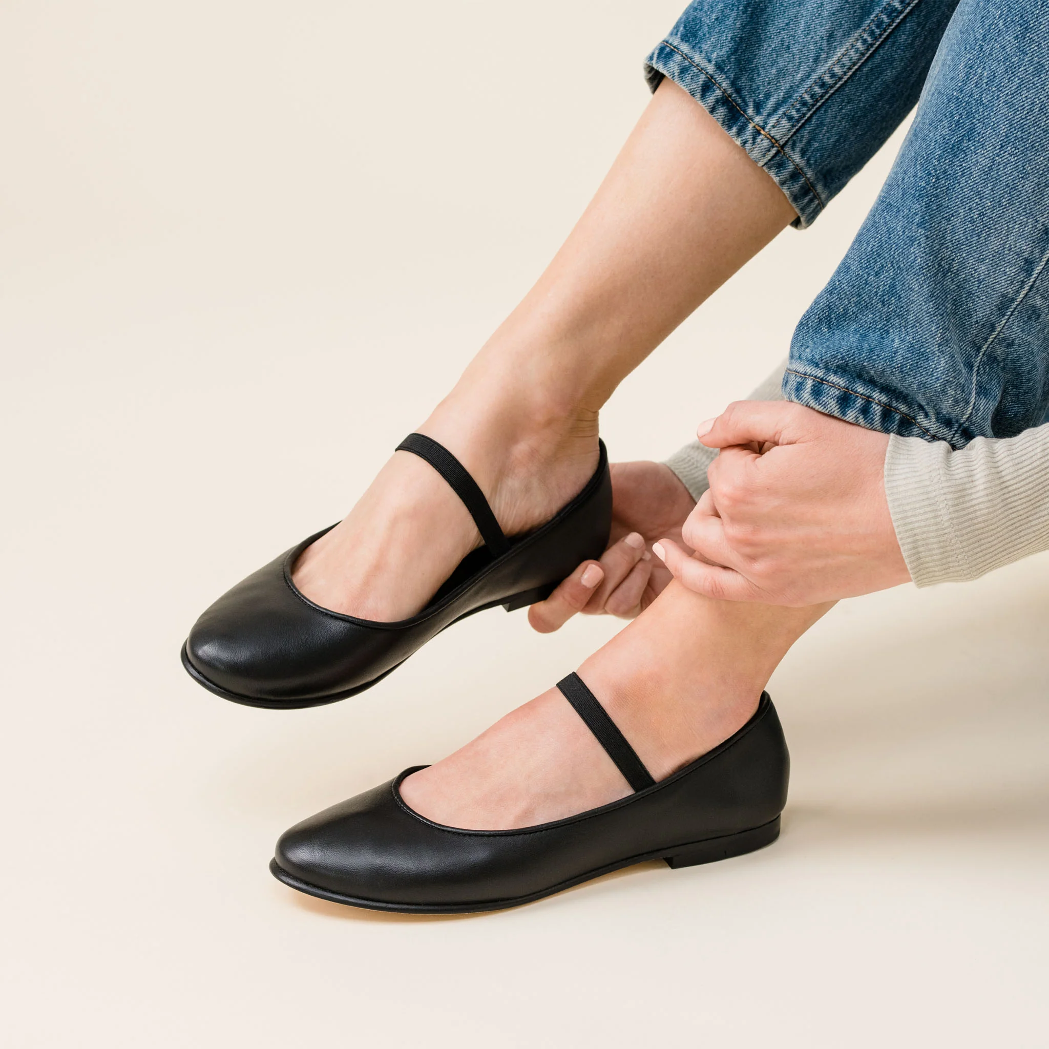 Bea Go-To Mary Jane Black - Image 2