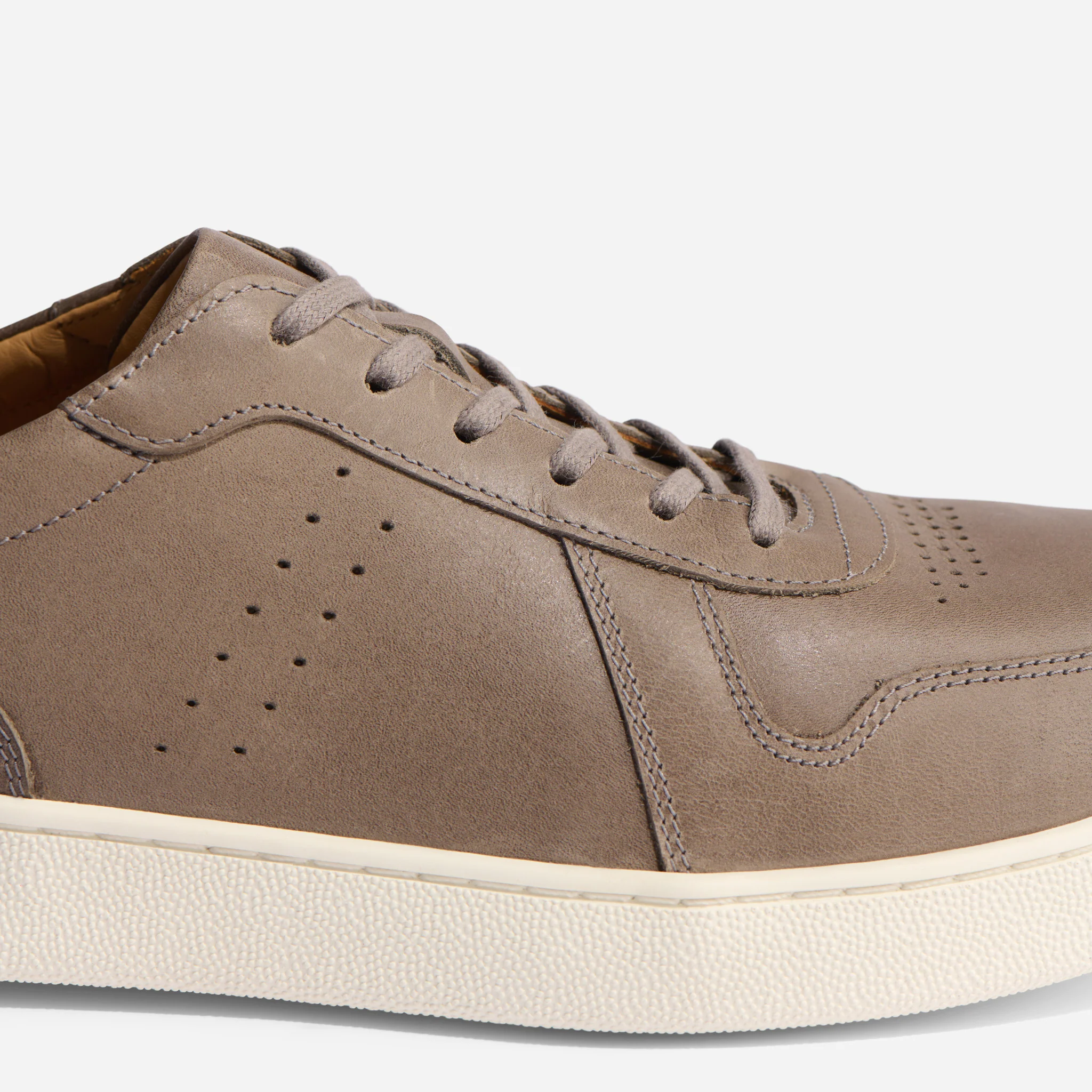 Men's Beto Go-To Court Sneaker Grey - Image 2